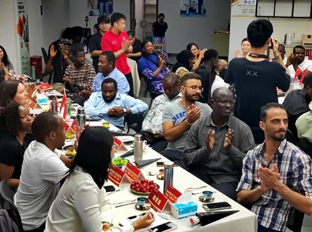 1756256057368646.jpg 003.jpg